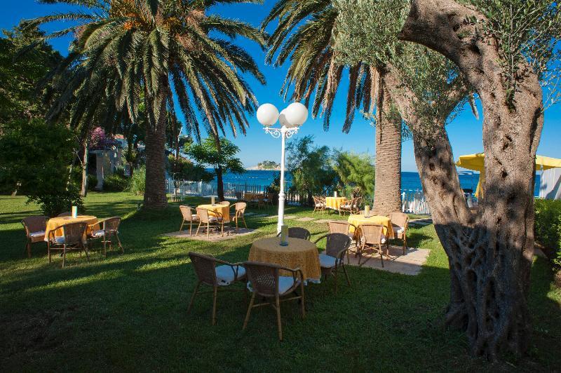 Hotel Rivijera Petrovac Exterior foto
