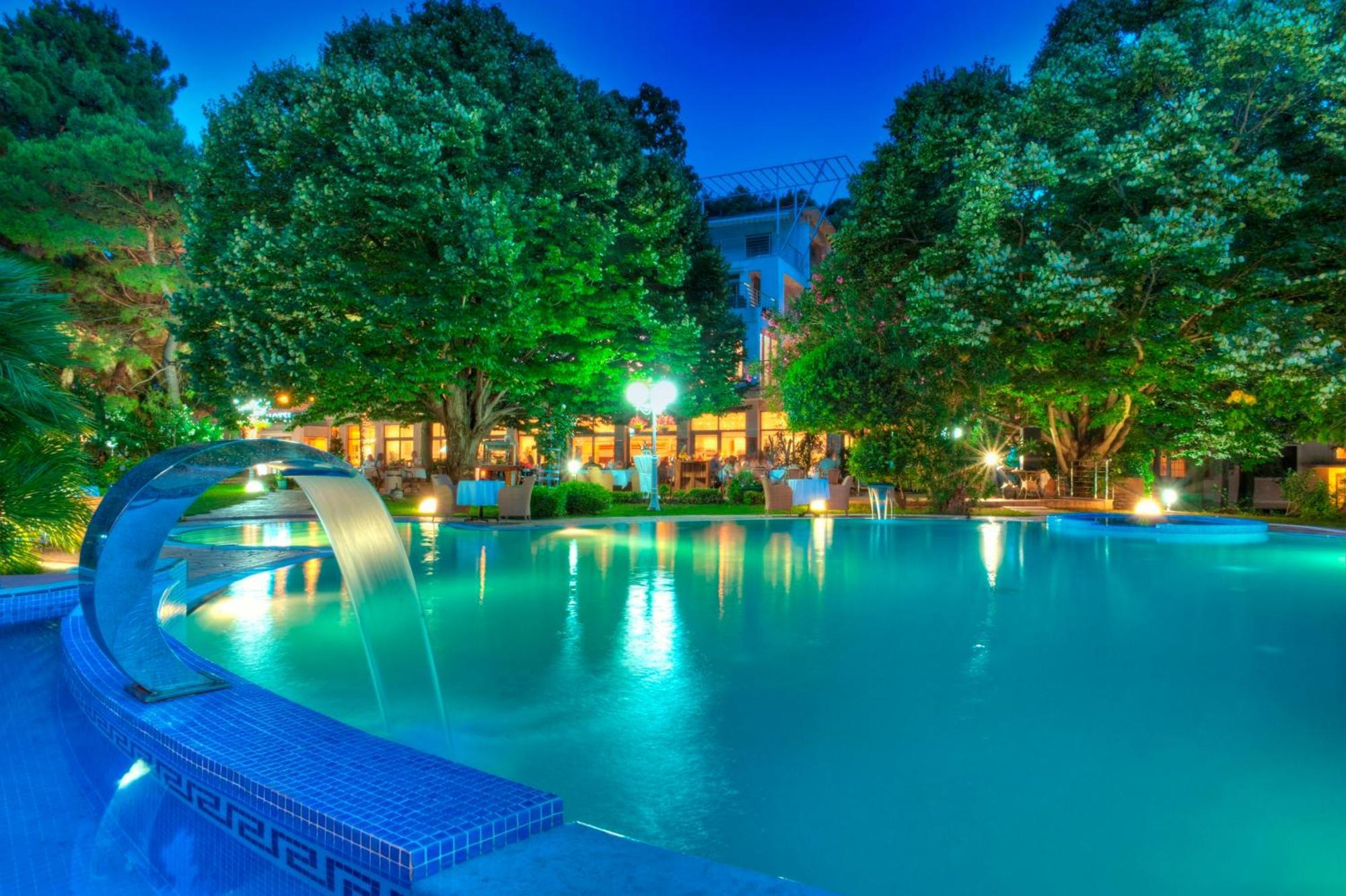 Hotel Rivijera Petrovac Exterior foto